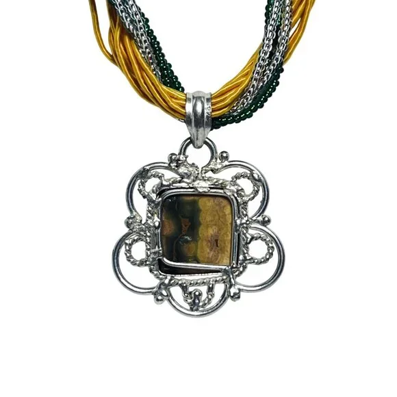 12 Strand Green & Silver Seed Bead Necklace With Jasper Pendant (5891) - Picture 4 of 6